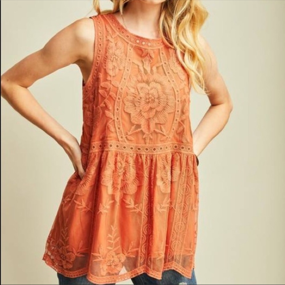 Crochet sheer Mesh sleeveless lined top